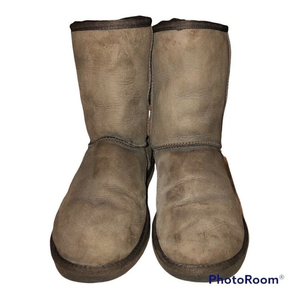 UGG Classic Short 5825 Womens Chocolate Brown Suede Fur Boots Size 9